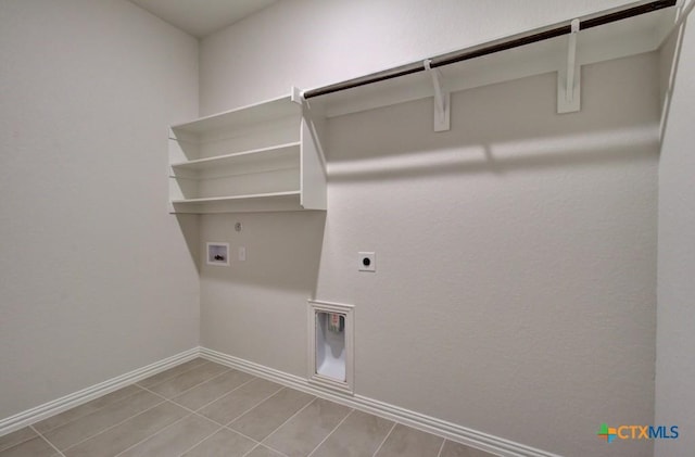 2055 Stephanie Ave, New Braunfels, TX 78132 - laundry area with electric dryer hookup, washer hookup, baseboards, and hookup for a gas dryer