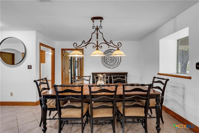 dining room featuring light tile patterned floors