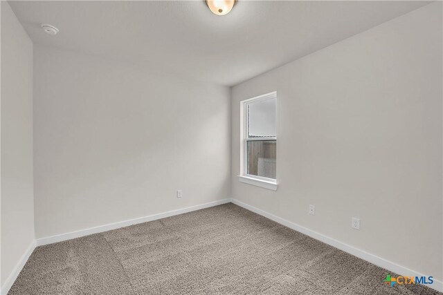 kitchen with ceiling fan, appliances with stainless steel finishes, and light hardwood / wood-style floors