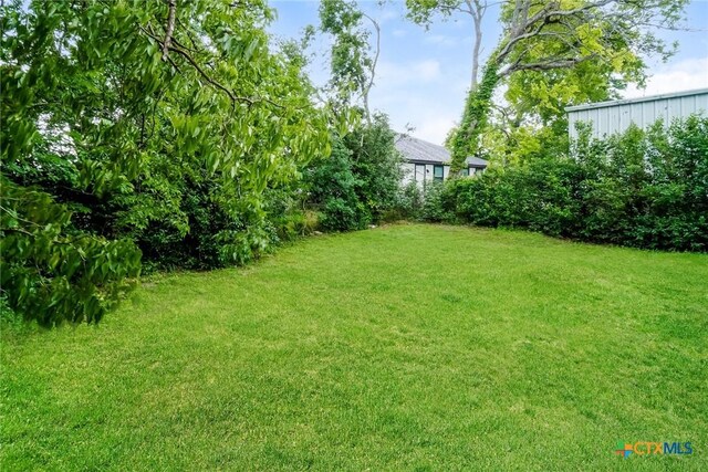 613 S 24th St, Temple, TX 76501 - view of yard