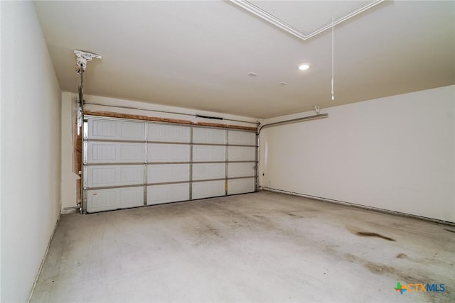 613 S 24th St, Temple, TX 76501 - view of garage