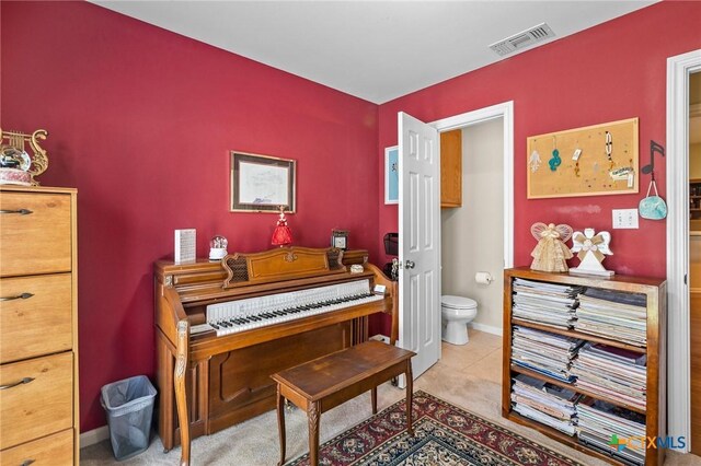 301 Deerchase, Victoria, TX 77901 - living area with baseboards and tile patterned floors