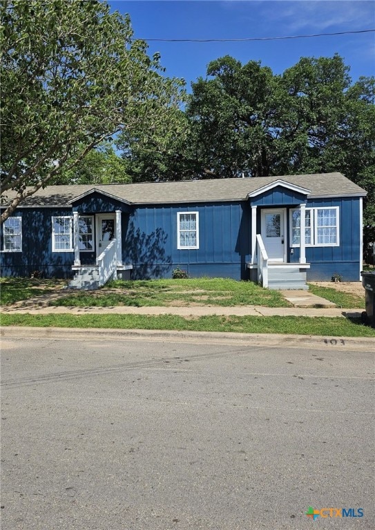 view of ranch-style home