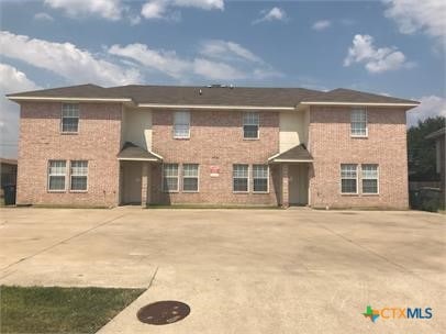 5709 Redstone Dr, Killeen, TX 76543 - view of front of house