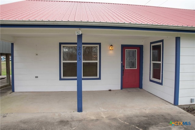 203 S Gisler St, Austwell, TX 77950 - entrance to property featuring a porch