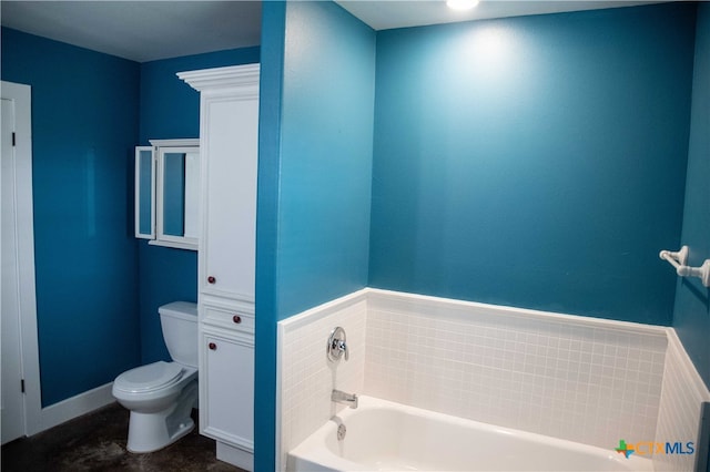 203 S Gisler St, Austwell, TX 77950 - bathroom featuring toilet and a washtub