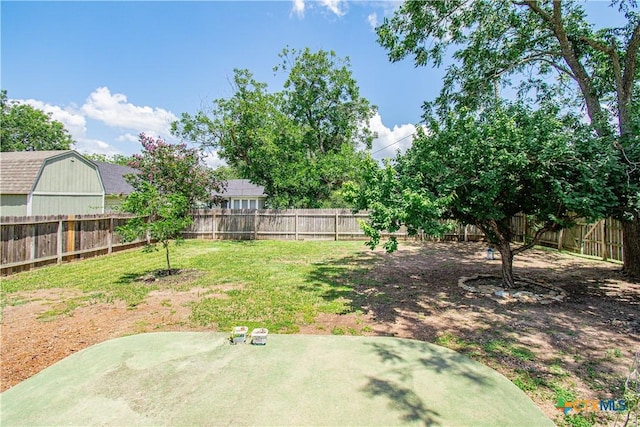 1401 N Penelope St, Belton, TX 76513 - fenced backyard featuring a patio area