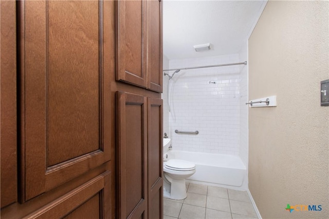 1401 N Penelope St, Belton, TX 76513 - bathroom with tile patterned floors and bathing tub / shower combination