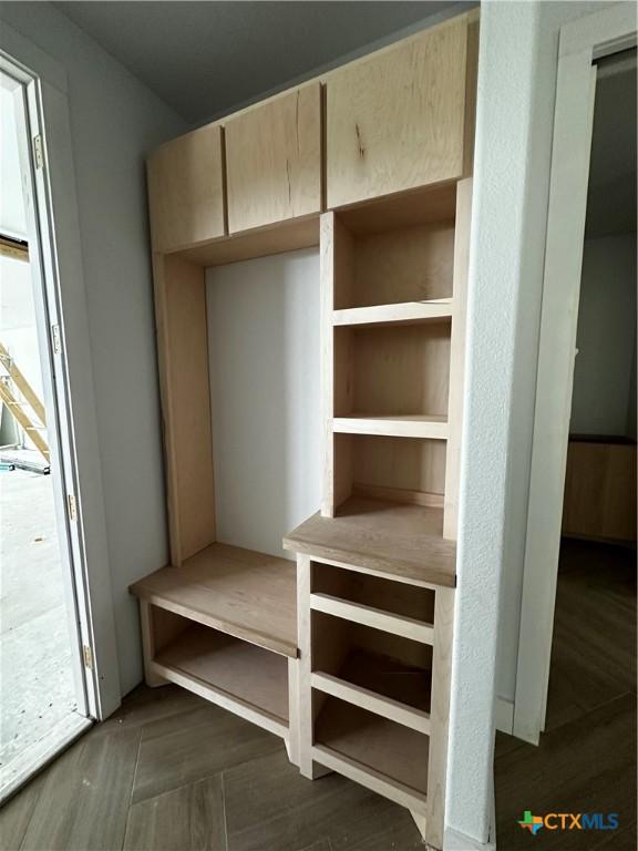 549 County Road 3152, Kempner, TX 76539 - view of closet