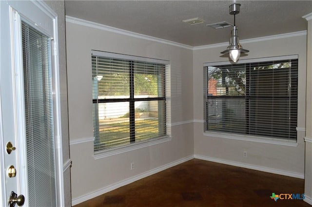 391 County Road 3150, Kempner, TX 76539 - unfurnished dining area featuring ornamental molding and concrete floors