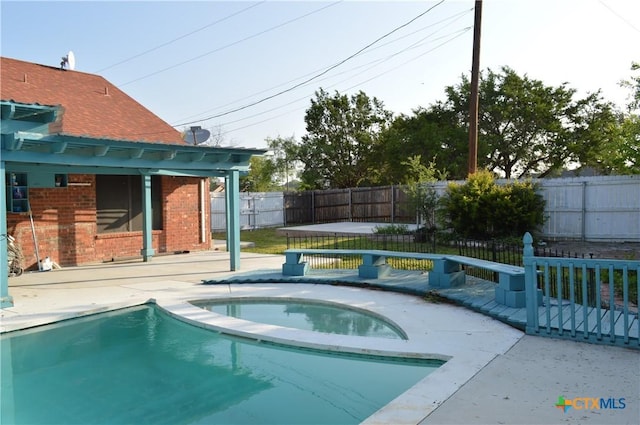 391 County Road 3150, Kempner, TX 76539 - view of swimming pool featuring a fenced backyard and a patio area
