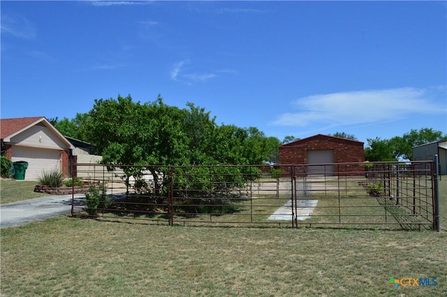 391 County Road 3150, Kempner, TX 76539 - view of yard featuring an outdoor structure and a garage