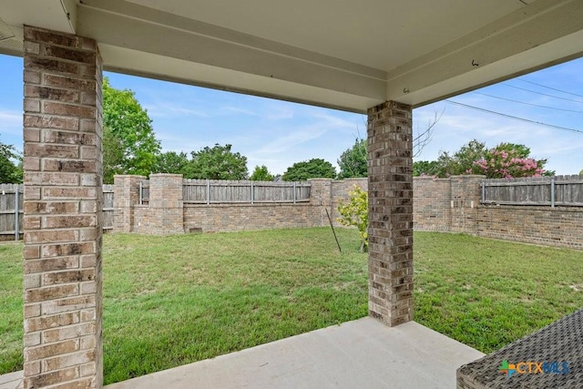 7621 Amber Meadow Loop, Temple, TX 76502 - view of yard with a patio area