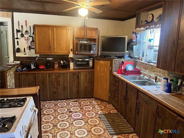704 W W Ave B, Belton, TX 76513 - photo 7