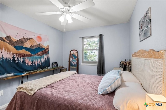 713 End O Trl, Harker Heights, TX 76548 - bedroom featuring a ceiling fan