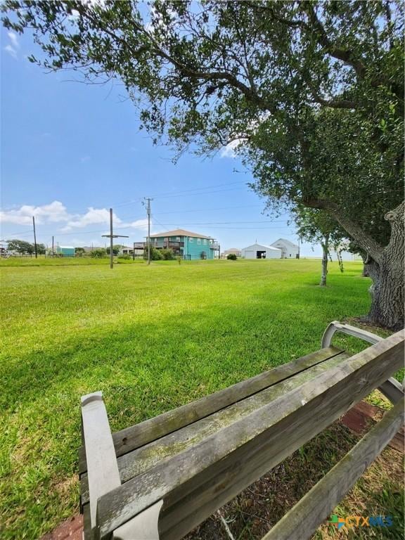 853 Swallow Dr, Palacios, TX 77465