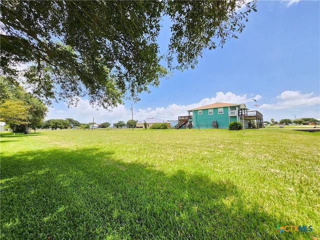 853 Swallow Dr, Palacios, TX 77465