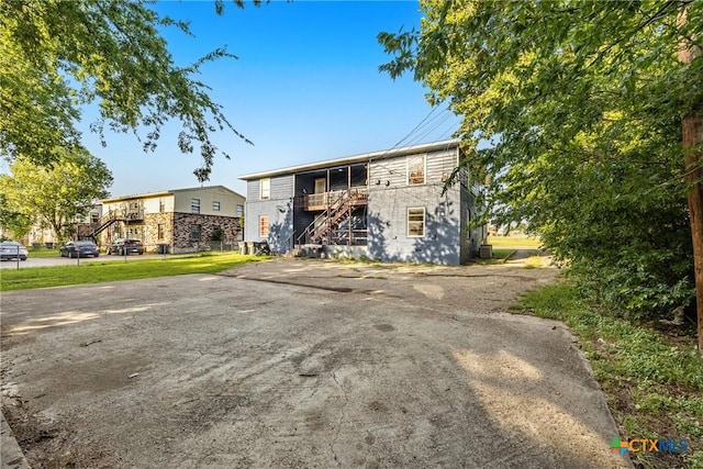 907 Sissom Rd, Killeen, TX 76541 - photo 13
