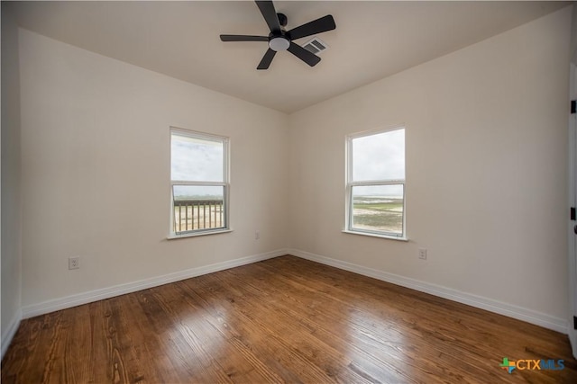 177 Powderhorn Ln, Port Lavaca, TX 77979 - birds eye view of property with a water view