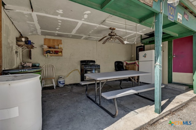 interior space featuring ceiling fan