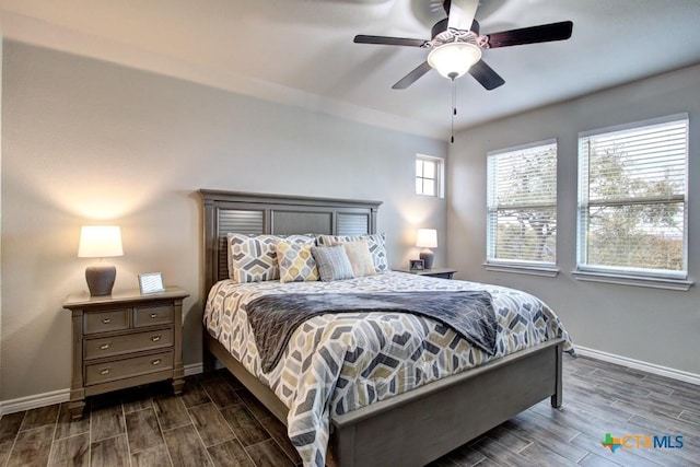 bedroom with ceiling fan