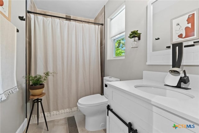 2201 Fuller Ln, Harker Heights, TX 76548 - full bath featuring vanity, a shower with shower curtain, and tile patterned flooring