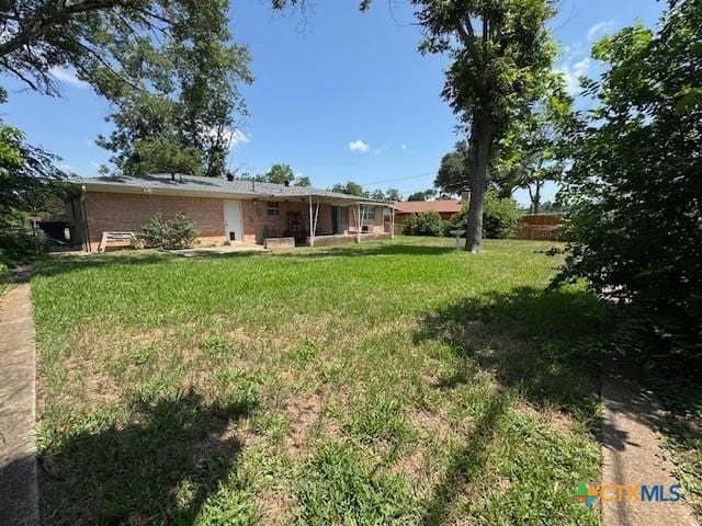 2410 Robin Rd, Temple, TX 76502 - view of green lawn