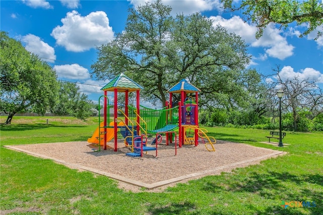 11503 Meredith Dr, Belton, TX 76513 - community playground featuring a lawn