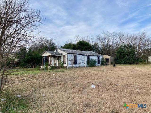 view of ranch-style home