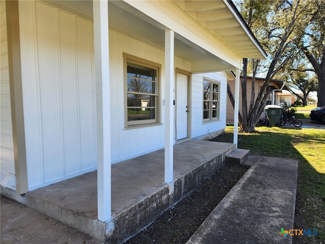 exterior space with a porch