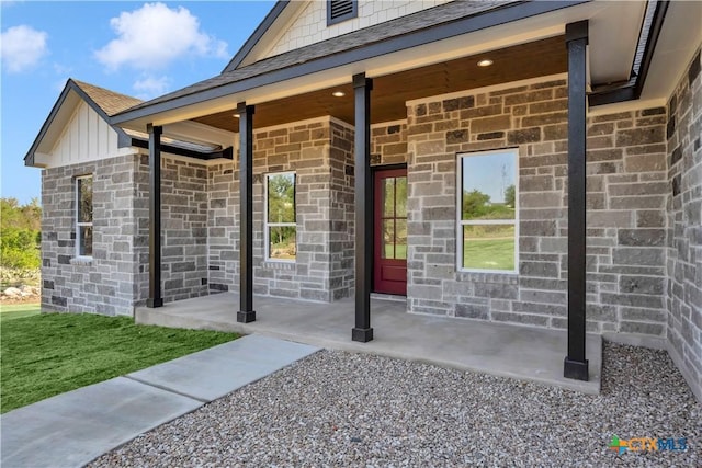 113 Cobblestone Ln, Burnet, TX 78611 - property entrance featuring stone siding