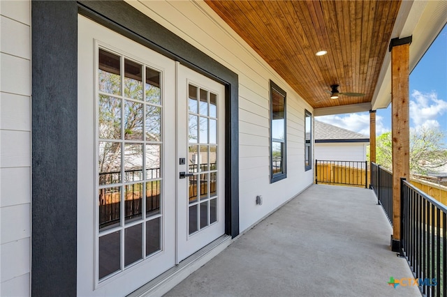 9923 Loma Alta Cir, Converse, TX 78109 - view of covered porch