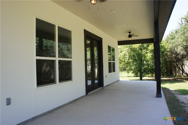 view of patio / terrace with ceiling fan