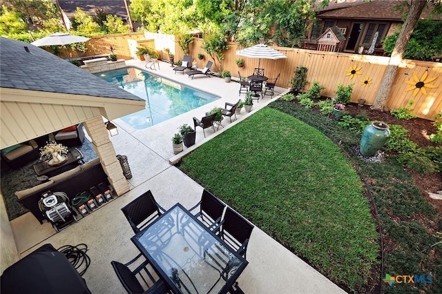 3501 Grizzly Bear Trl, Temple, TX 76502 - view of swimming pool with outdoor dining space and a patio