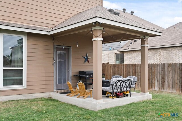 810 Mclaury Cv, Killeen, TX 76542 - view of patio / terrace with area for grilling and fence