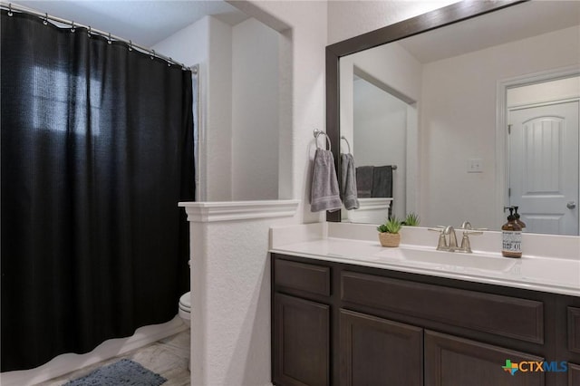1531 Esser Xing, Canyon Lake, TX 78132 - full bathroom featuring vanity and curtained shower