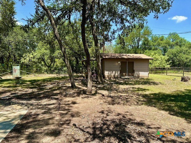 304 Gateway Cir, Gatesville, TX 76528 - photo 20