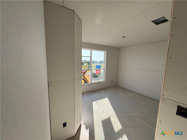 2528 Cowgirl Trl, Belton, TX 76513 - view of spare room
