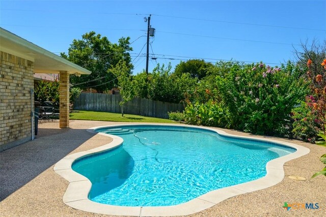 803 Bear Trl, Harker Heights, TX 76548 - photo 1