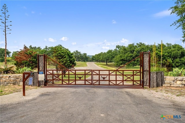 4747 Flat Creek Rd, Johnson City, TX 78636