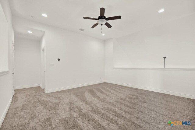 living room featuring light hardwood / wood-style floors and ceiling fan