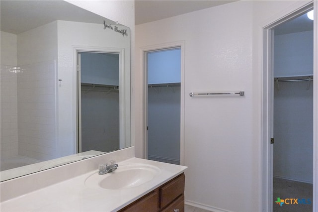 bathroom with vanity