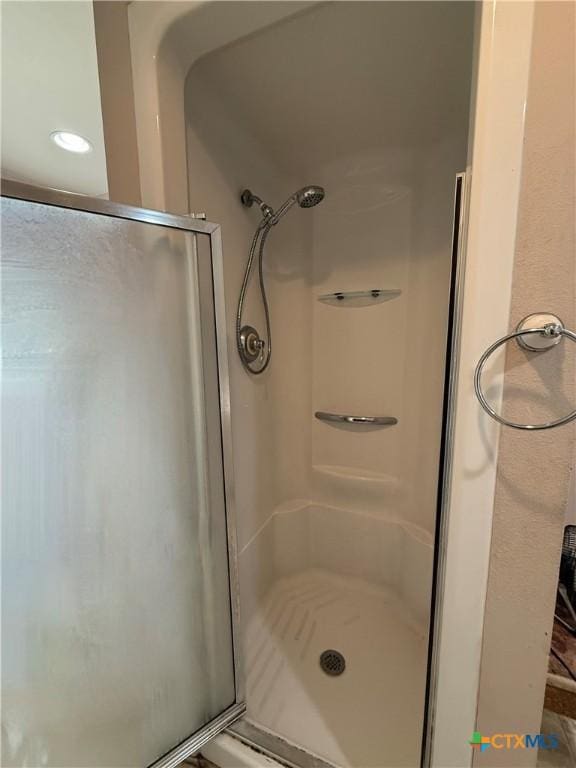 202 S Virginia St, Port Lavaca, TX 77979 - bathroom with a shower stall