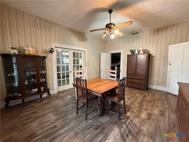 202 S Virginia St, Port Lavaca, TX 77979 - dining space featuring wood finished floors, a ceiling fan, and french doors