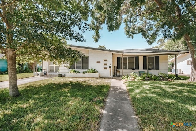 706 Fern Ln, Victoria, TX 77904 - photo 2