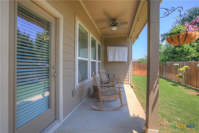 6010 Ballast Trl, New Braunfels, TX 78132 - view of patio featuring a ceiling fan