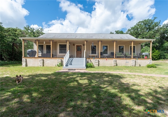 194 Elgin Woods Ln, Elgin, TX 78621 - photo 1