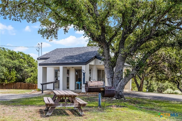 bungalow-style house with a porch