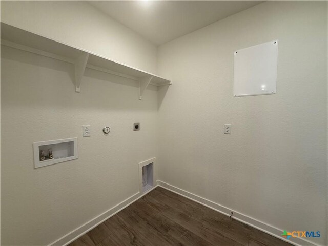 unfurnished bedroom featuring light carpet, ceiling fan, and connected bathroom