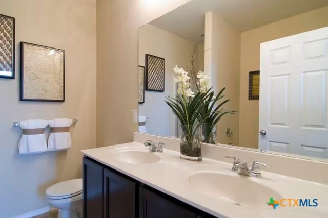1575 Laila Ln, Belton, TX 76513 - full bath with toilet and double vanity